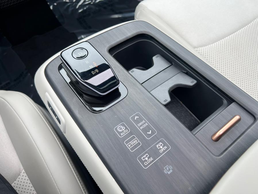2023 Nissan Ariya PREMIERE FWD photo