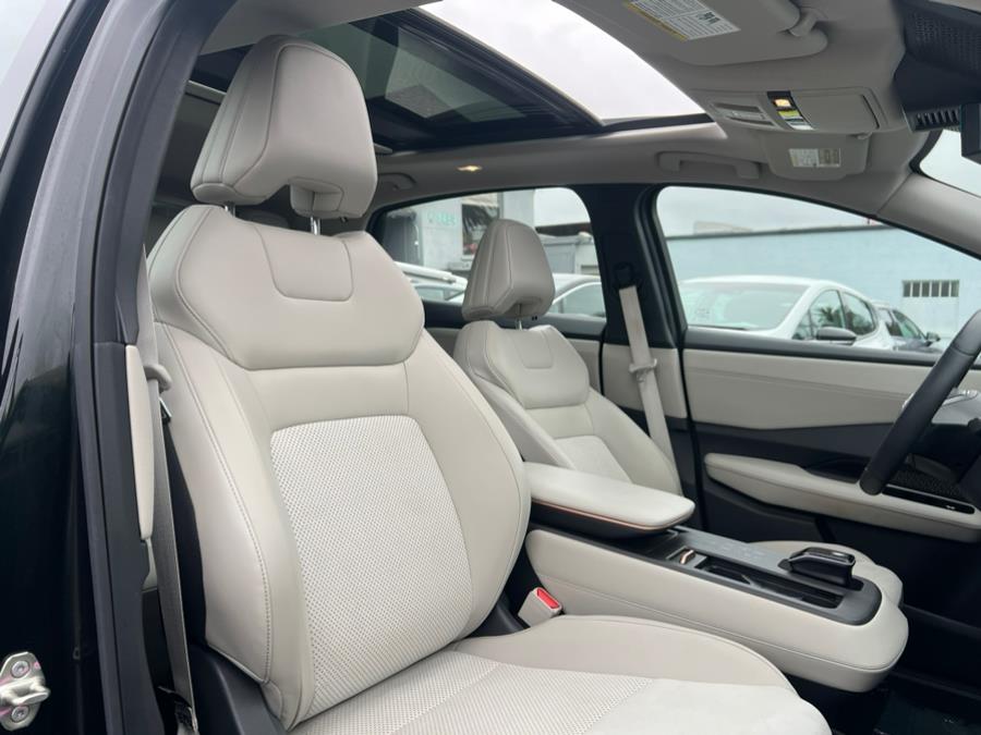 2023 Nissan Ariya PREMIERE FWD photo