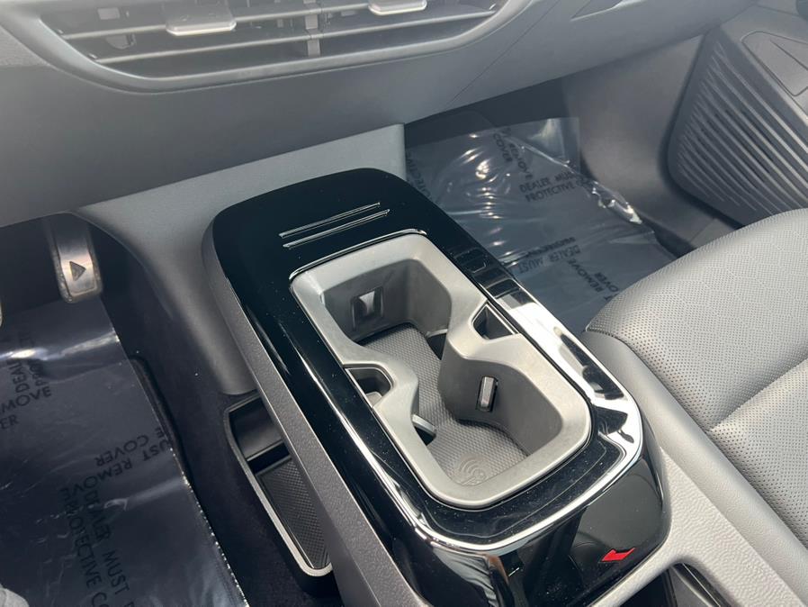 2022 Volkswagen ID.4 Pro S RWD photo