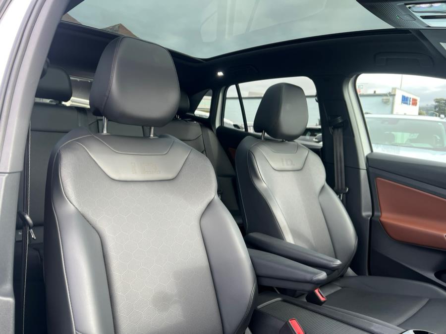 2022 Volkswagen ID.4 Pro S RWD photo