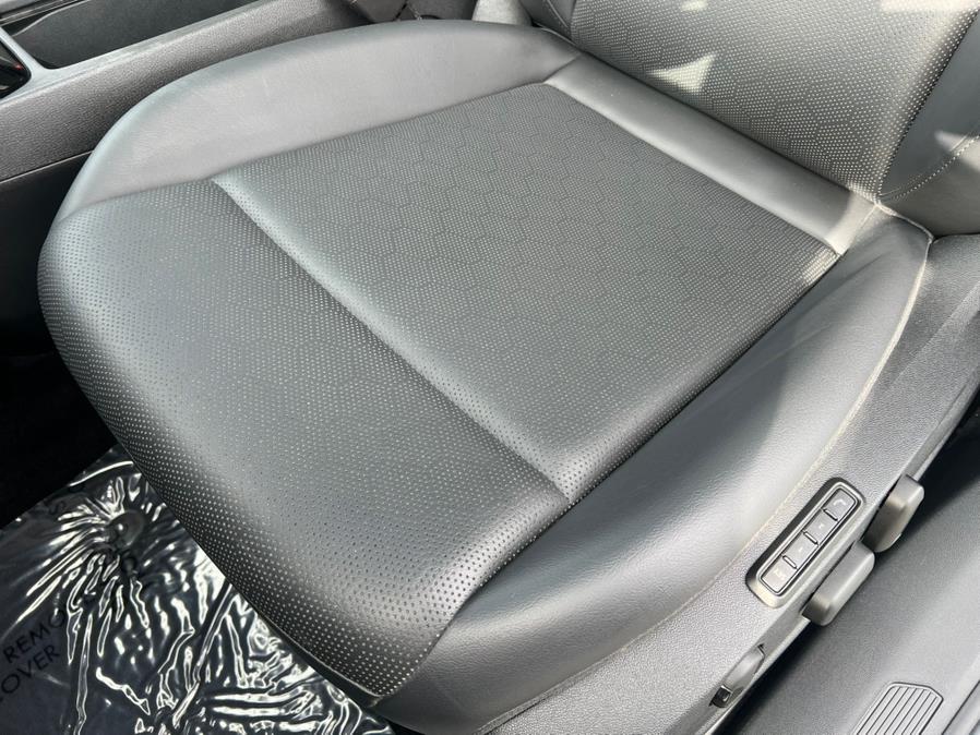 2022 Volkswagen ID.4 Pro S RWD photo