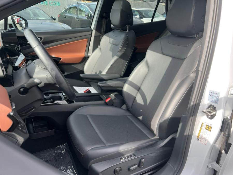 2022 Volkswagen ID.4 Pro S RWD photo