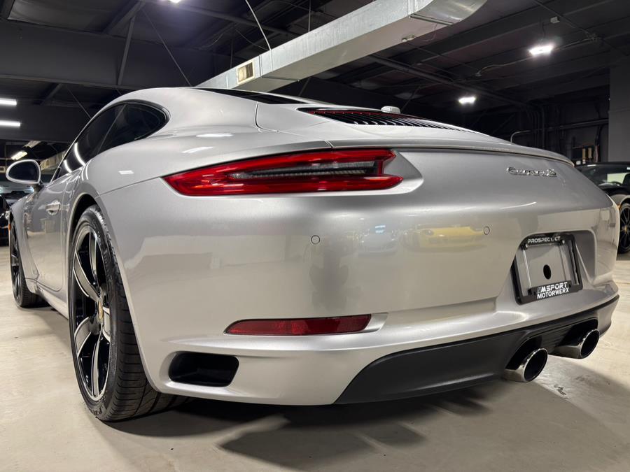 2017 Porsche 911 Carrera S Coupe photo