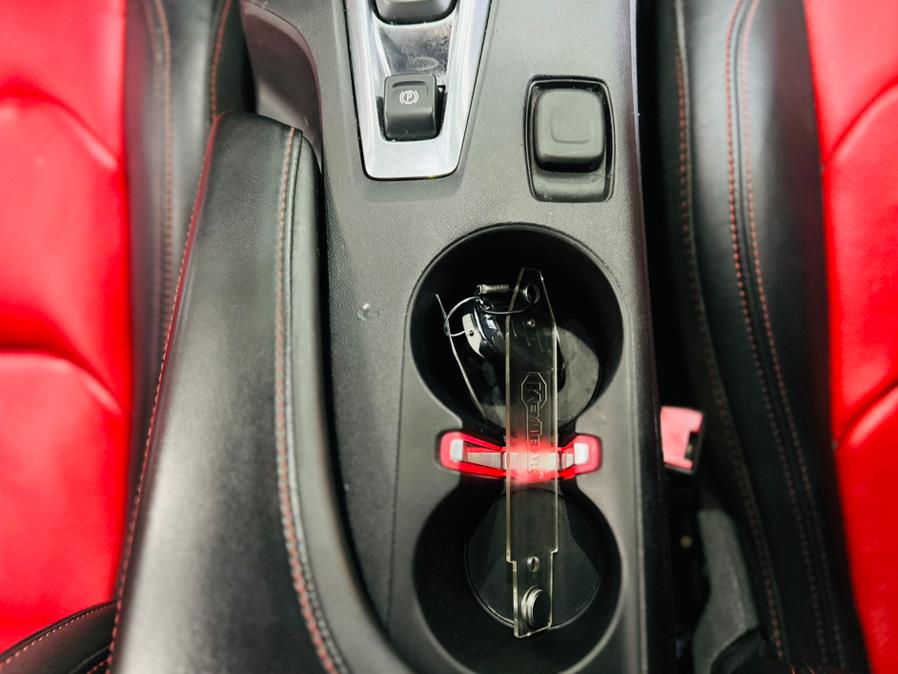 2018 Chevrolet Camaro 2dr Cpe 2LT photo