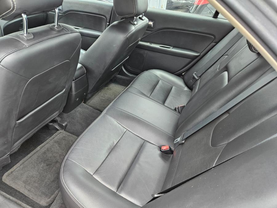 2012 Ford Fusion SEL photo