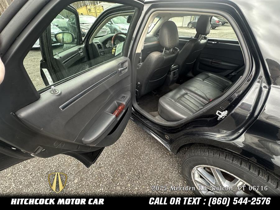 2010 Chrysler 300 C photo