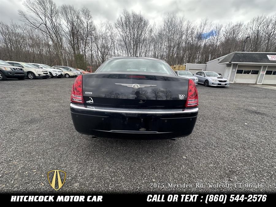 2010 Chrysler 300 C photo