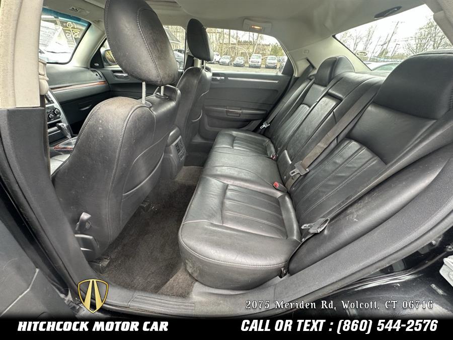 2010 Chrysler 300 C photo