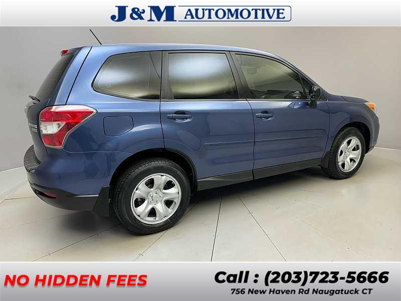 2014 Subaru Forester 2.5i photo