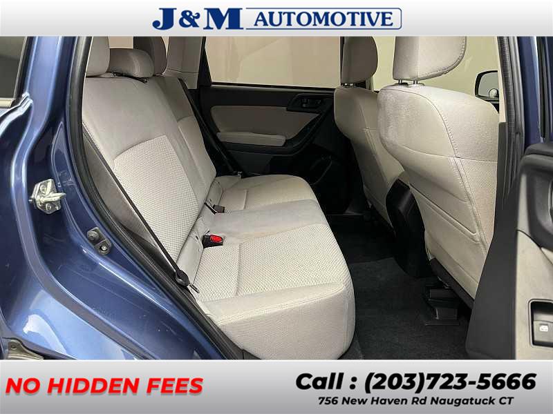 2014 Subaru Forester 2.5i photo