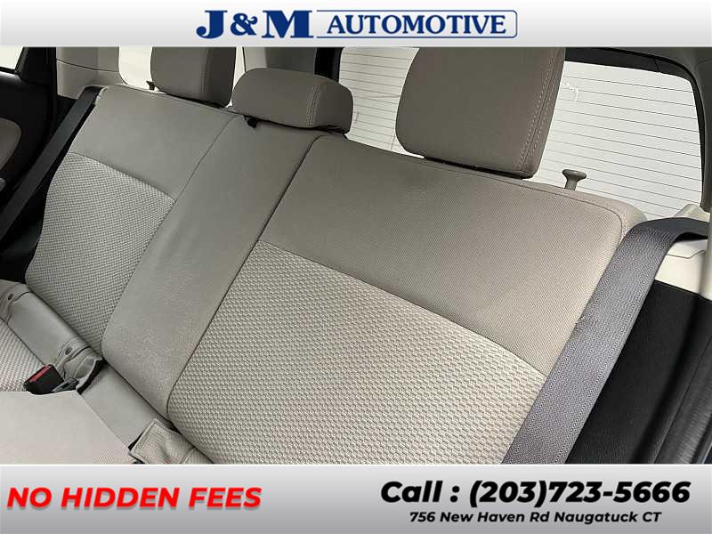 2014 Subaru Forester 2.5i photo