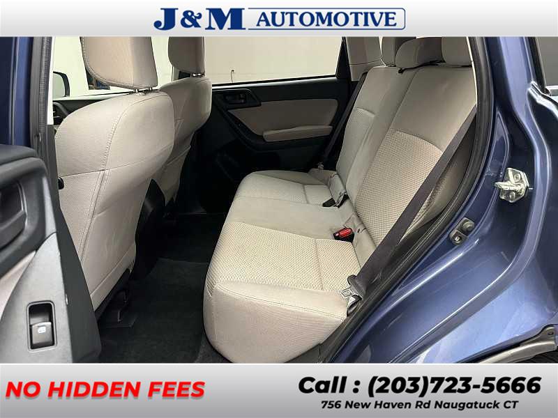 2014 Subaru Forester 2.5i photo