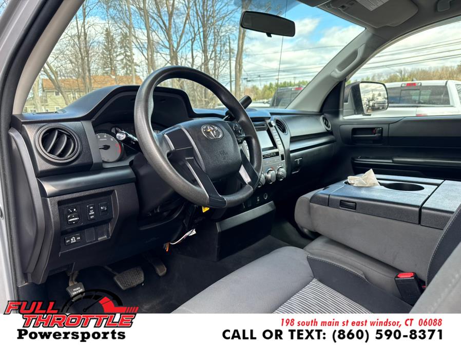 2015 Toyota Tundra 4WD Truck Double Cab 4.6L V8 6-Spd AT SR photo