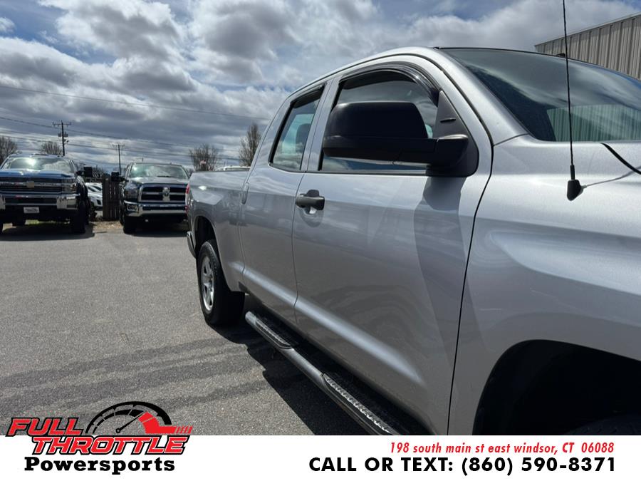 2015 Toyota Tundra 4WD Truck Double Cab 4.6L V8 6-Spd AT SR photo