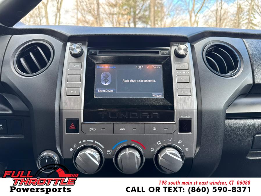 2015 Toyota Tundra 4WD Truck Double Cab 4.6L V8 6-Spd AT SR photo
