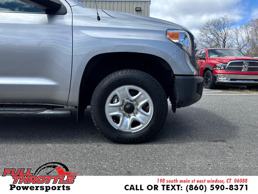 2015 Toyota Tundra 4WD Truck Double Cab 4.6L V8 6-Spd AT SR photo