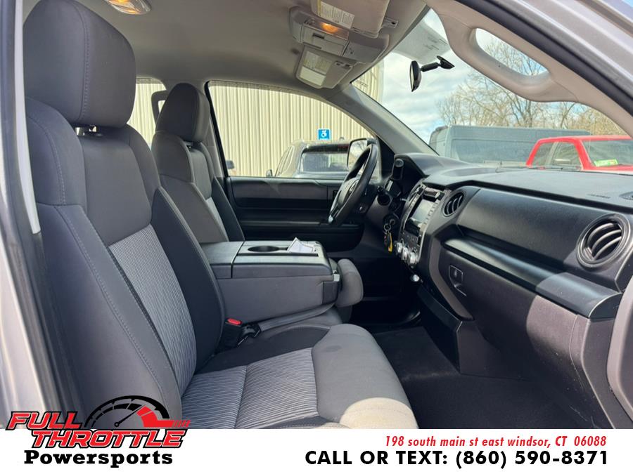 2015 Toyota Tundra 4WD Truck Double Cab 4.6L V8 6-Spd AT SR photo