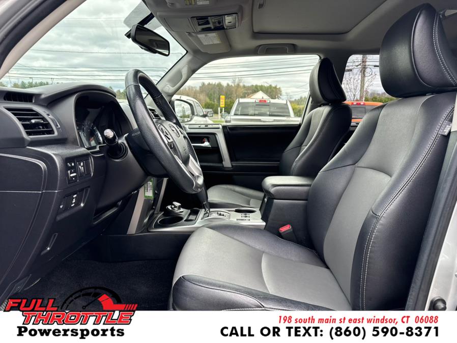 2016 Toyota 4Runner 4WD 4dr V6 SR5 Premium (Natl) photo