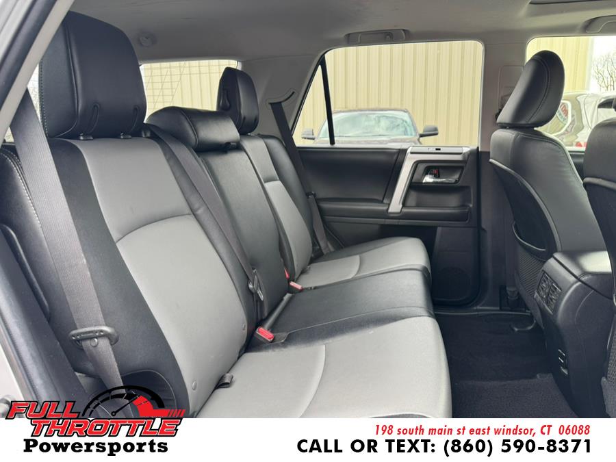 2016 Toyota 4Runner 4WD 4dr V6 SR5 Premium (Natl) photo