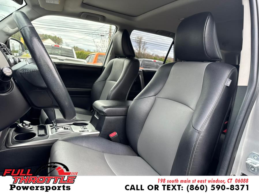 2016 Toyota 4Runner 4WD 4dr V6 SR5 Premium (Natl) photo