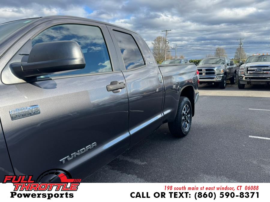 2015 Toyota Tundra 4WD Truck Double Cab 5.7L V8 6-Spd AT SR photo