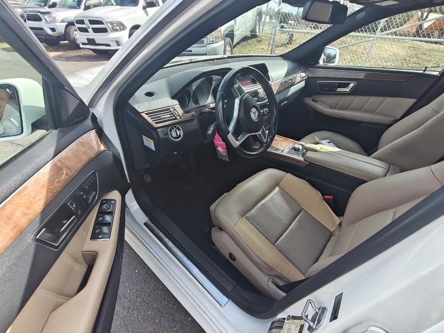 2013 Mercedes-Benz E-Class E350 4MATIC Luxury photo