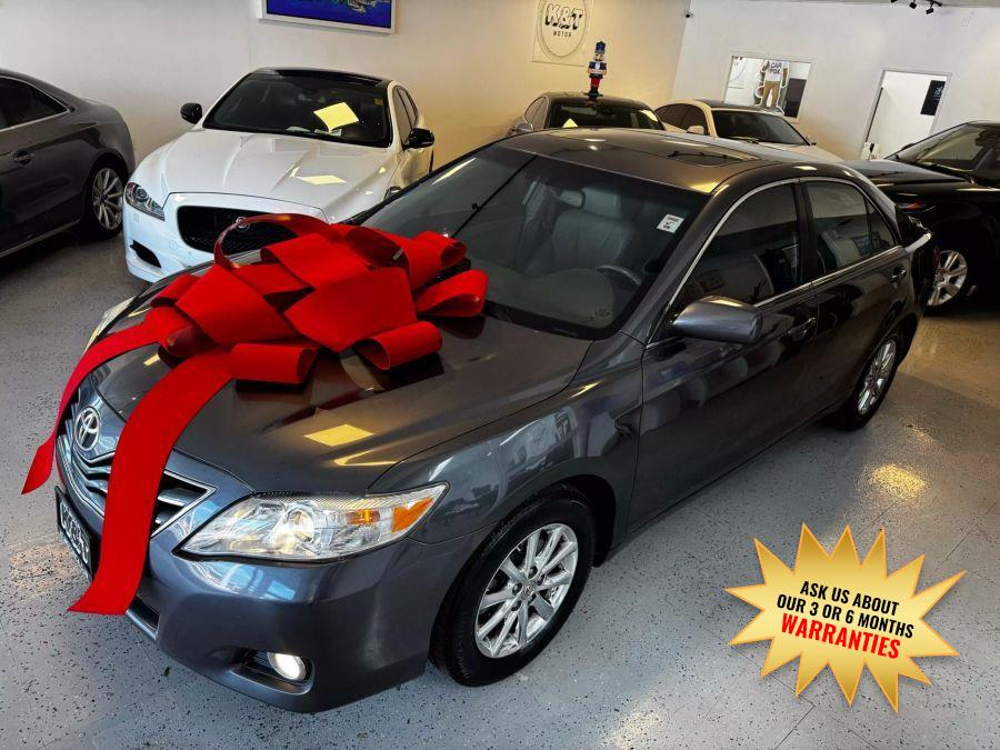 2010 Toyota Camry photo
