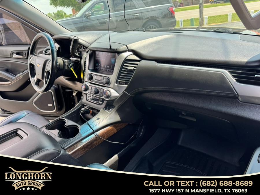 2019 Chevrolet Suburban 4WD 4dr 1500 LT photo