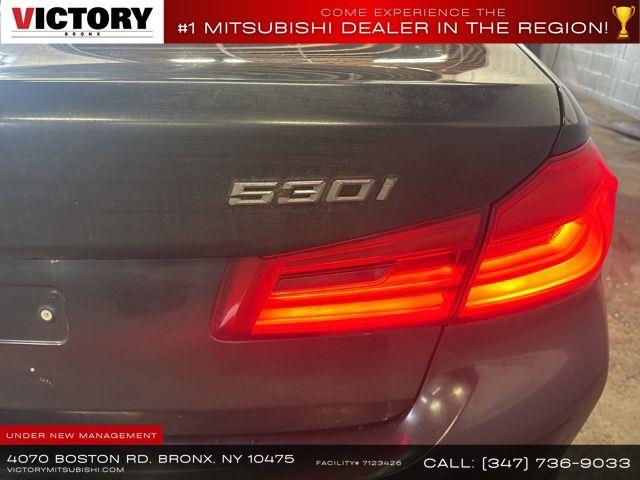 2017 BMW 5-Series 530i xDrive photo