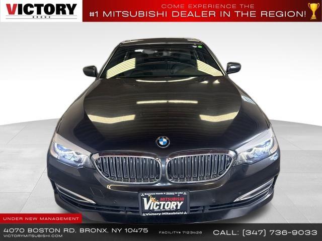 2017 BMW 5-Series 530i xDrive photo