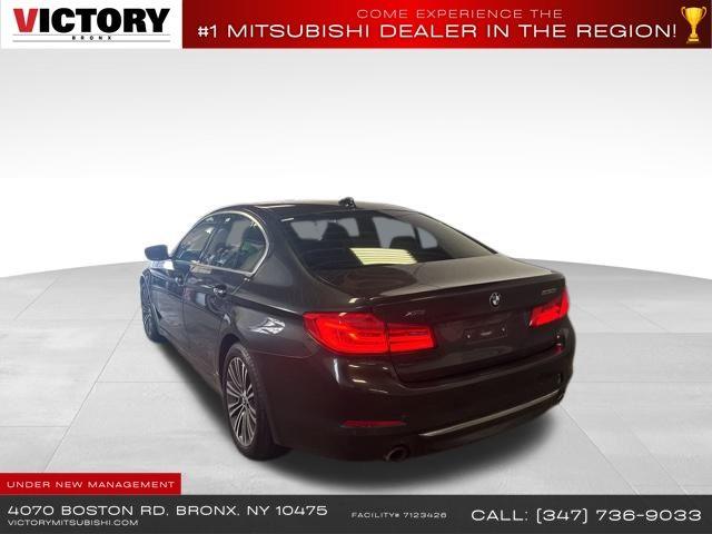 2017 BMW 5-Series 530i xDrive photo