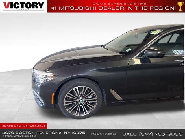 2017 BMW 5-Series 530i xDrive photo