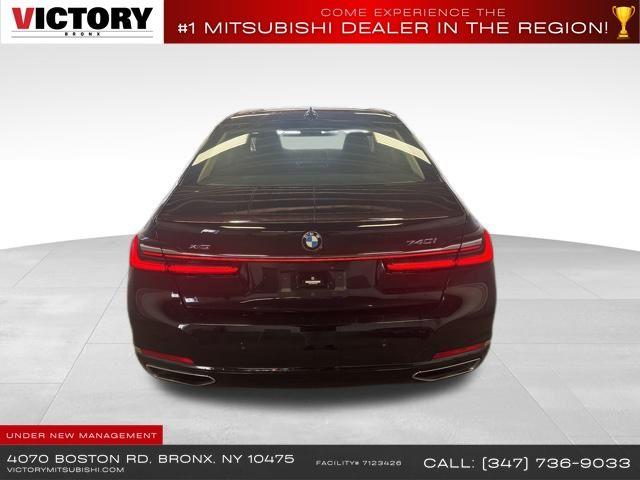 2022 BMW 7-Series 740i xDrive photo