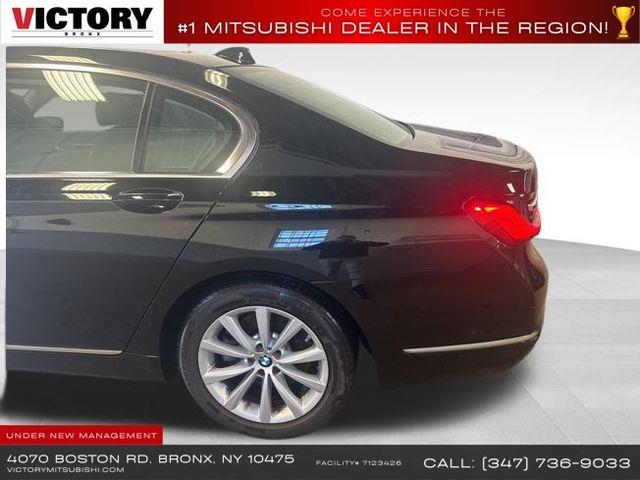 2022 BMW 7-Series 740i xDrive photo