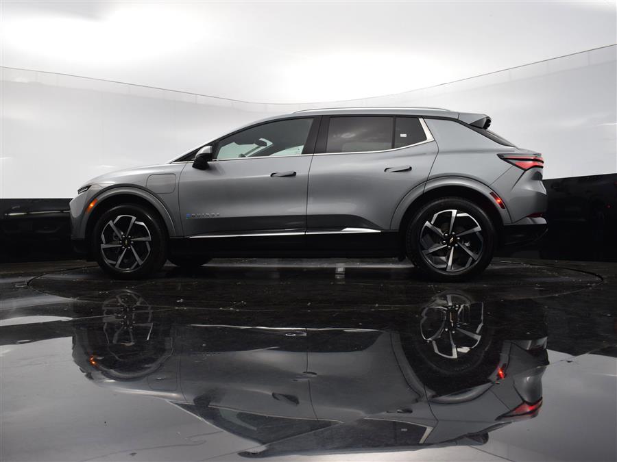 2025 Chevrolet Equinox EV LT photo