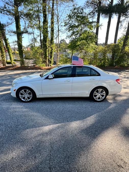 2009 Mercedes-Benz C-Class C300 photo