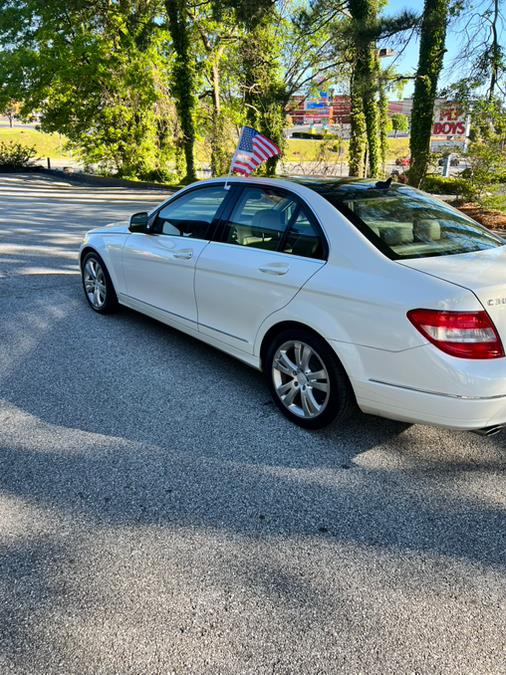 2009 Mercedes-Benz C-Class C300 photo