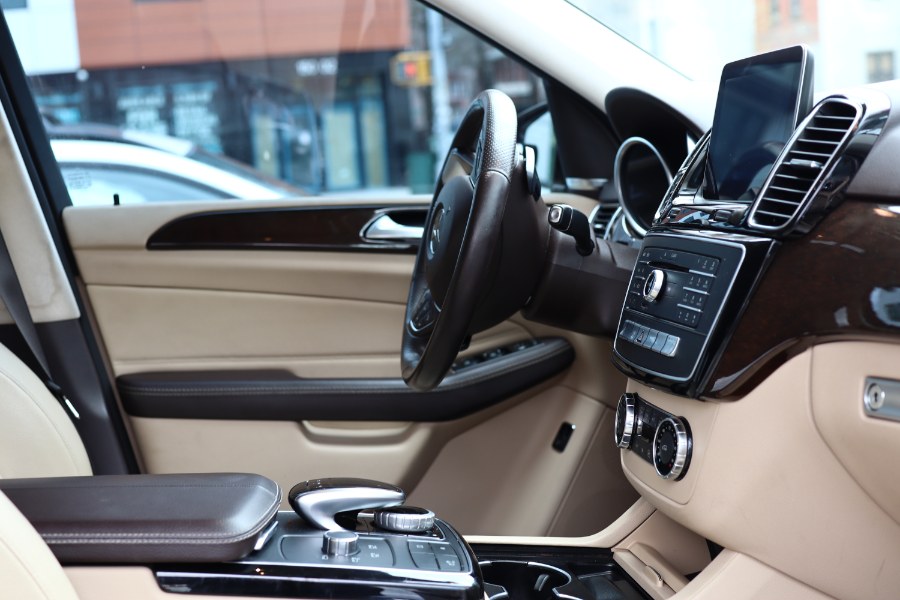 2017 Mercedes-Benz GLE GLE 350 4MATIC SUV photo