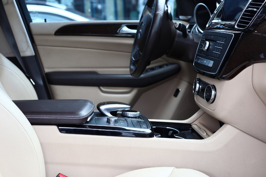 2017 Mercedes-Benz GLE GLE 350 4MATIC SUV photo
