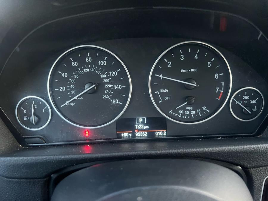 2015 BMW 3-Series 4dr Sdn 320i xDrive AWD photo