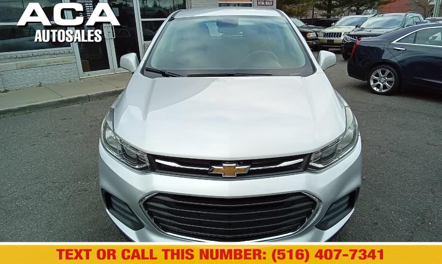2017 Chevrolet Trax FWD 4dr LS photo