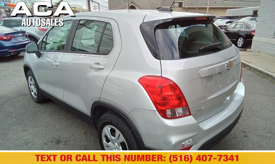 2017 Chevrolet Trax FWD 4dr LS photo