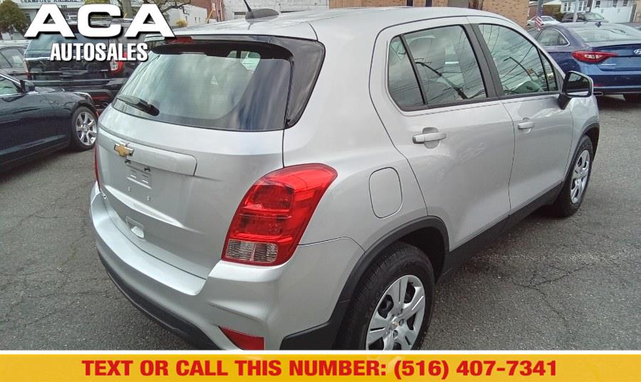 2017 Chevrolet Trax FWD 4dr LS photo