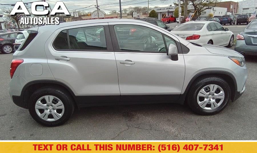 2017 Chevrolet Trax FWD 4dr LS photo