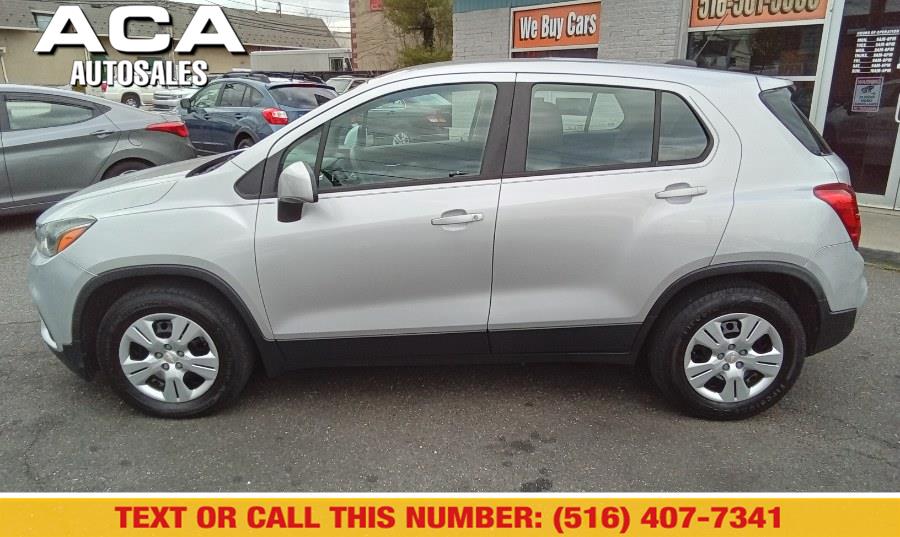 2017 Chevrolet Trax FWD 4dr LS photo