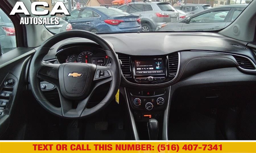 2017 Chevrolet Trax FWD 4dr LS photo