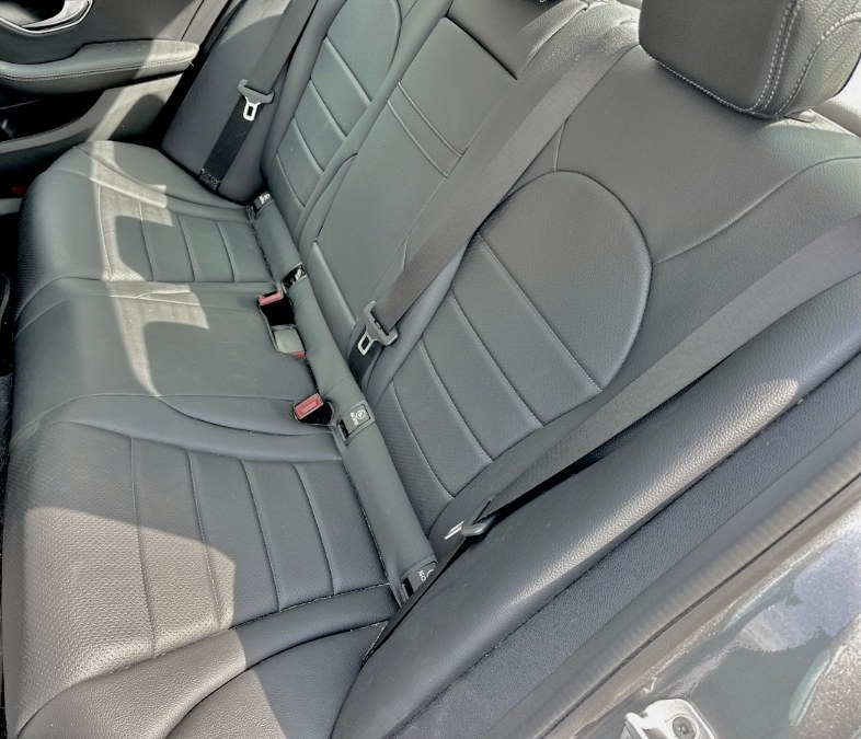 2015 Mercedes-Benz C-Class 4dr Sdn C 300 4MATIC photo
