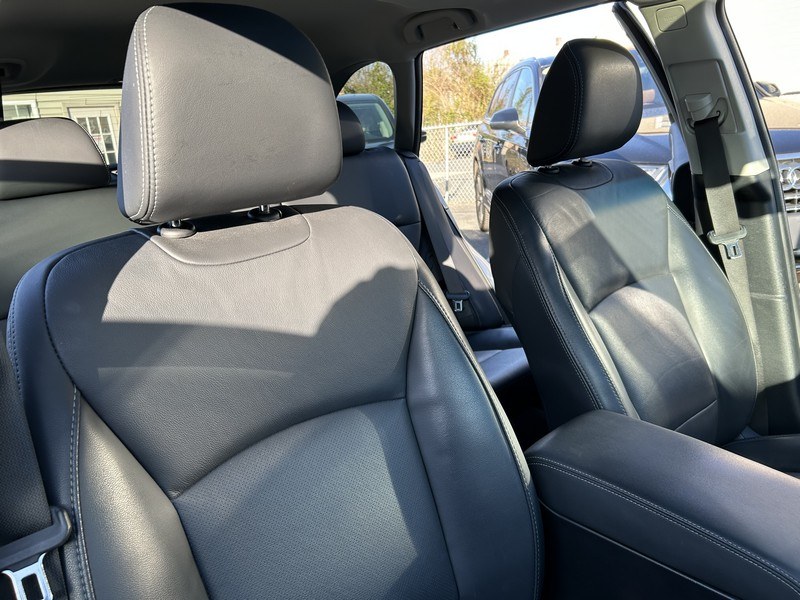 2017 Subaru Outback 2.5i Limited photo