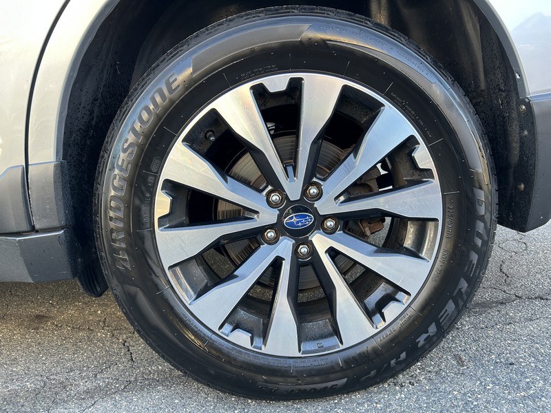 2017 Subaru Outback 2.5i Limited photo
