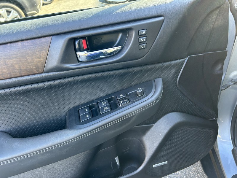 2017 Subaru Outback 2.5i Limited photo